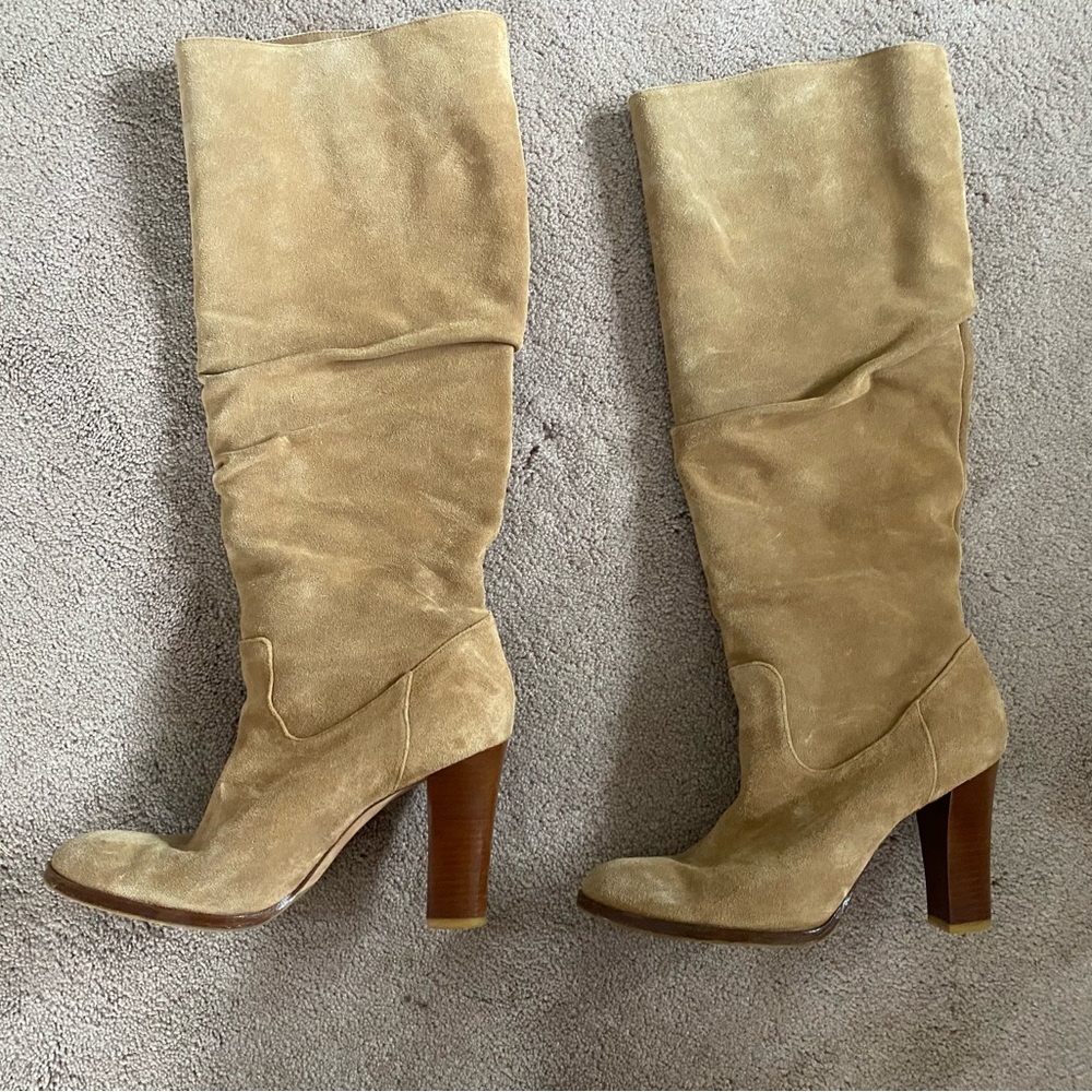 Tan suede boots!
